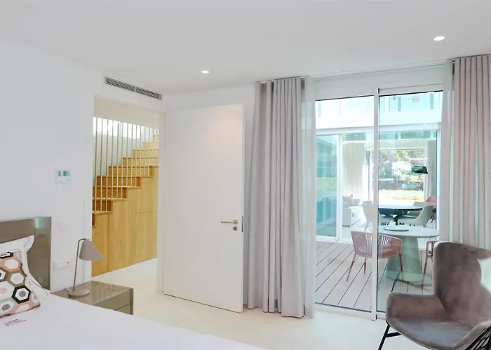 Villa Leonor - Clever Details , Vilamoura, Sleeps 6, Luxury, Walking Distance Vilamoura