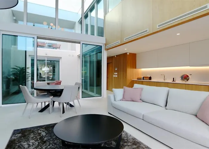 Villa Leonor - Clever Details , Vilamoura, Sleeps 6, Luxury, Walking Distance *
