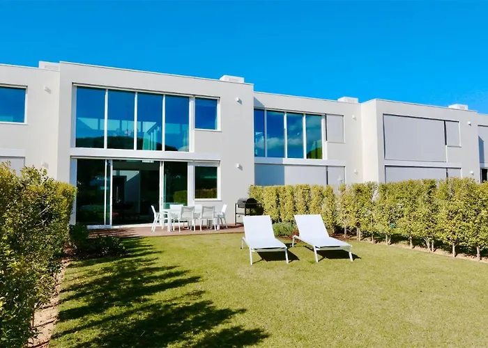 Villa Leonor - Clever Details , Vilamoura, Sleeps 6, Luxury, Walking Distance Vilamoura